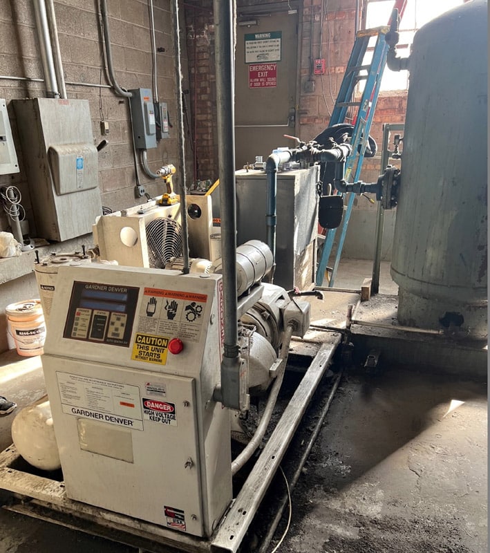 Gardner Denver EBH99D Air Compressor