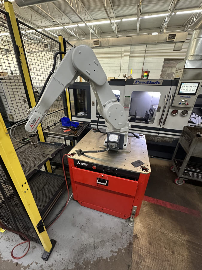 Mitsubishi RV-7FRLL-D Industrial Robot 6-Axis Robot